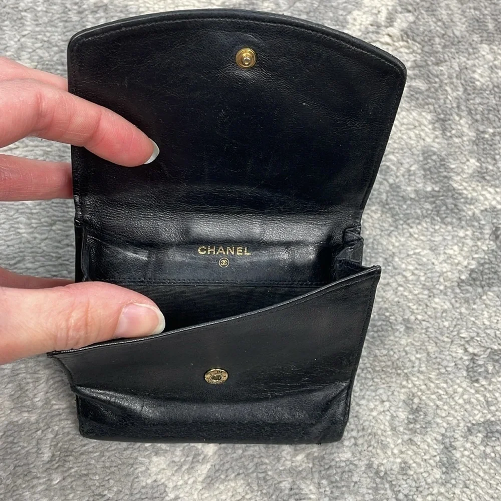 Chanel Caviar Skin Black Leather CC Bifold Compact Wallet Luxury Designer
